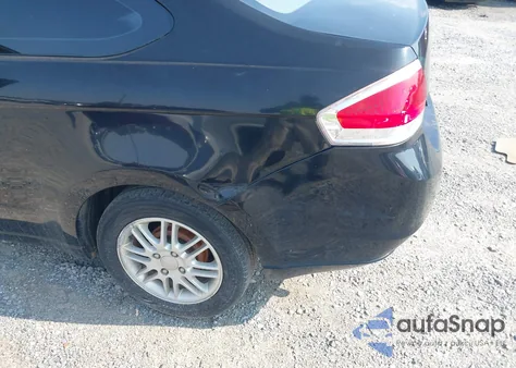 2008 Ford Focus Se/Ses из США, поврежденный, VIN 1FAHP33NX8W171232